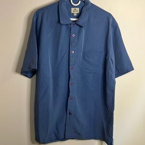 Solitude Casual Shirt Men's Size L Button Front Short Sleeve Collared Shirt
